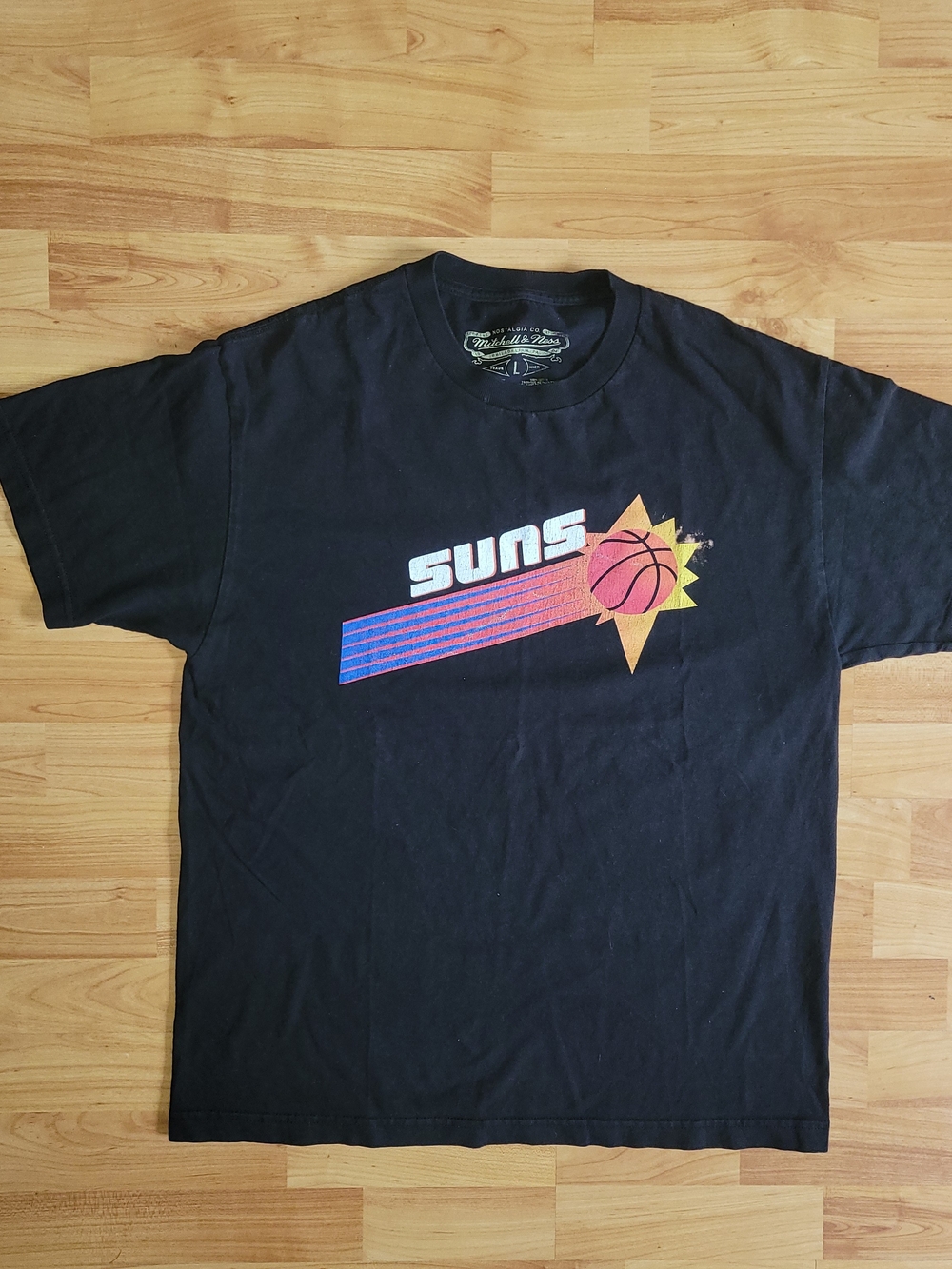 Mitchell & Ness Phoenix Suns NBA Retro Graphic Black T-shirt, Large